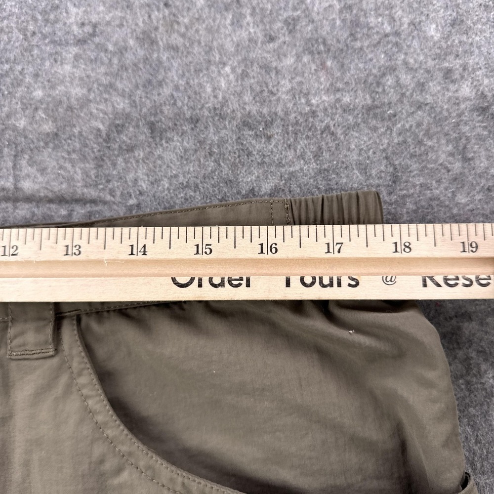 Patagonia Shorts Mens Large Olive Nylon Hiking Quick Dry Zip Pocket Belt Loops - Picture 6 of 11